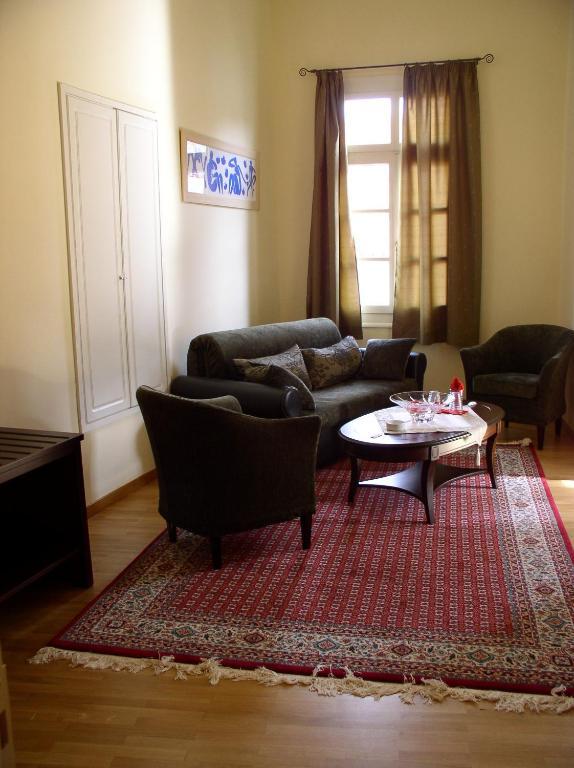 Allotino Pension Nauplie Chambre photo
